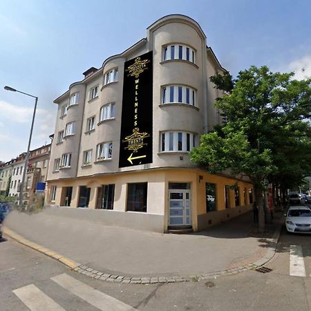 Afrodita Wellness Apartman Praga Esterno foto